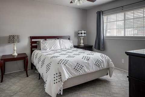 John Glenn, DEL RIO, TX 78840