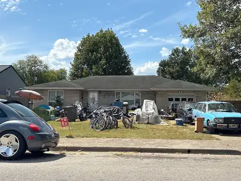 Poplar, SEYMOUR, IN 47274