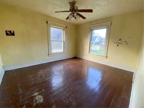 Beach, AUBURN, NY 13021