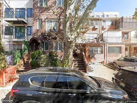 49Th Rd, Brooklyn, NY 11204