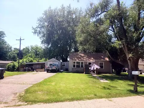 Taylor, TOPEKA, KS 66608