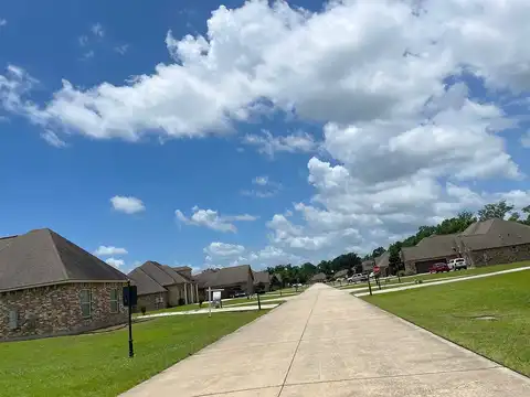 Crossing North, THIBODAUX, LA 70301