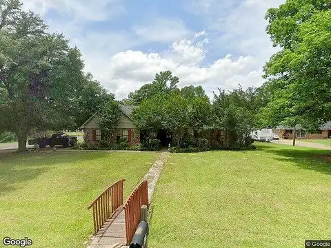 Garnet, PINEVILLE, LA 71360