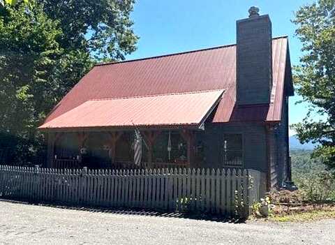Huckleberry Hill, HELEN, GA 30545