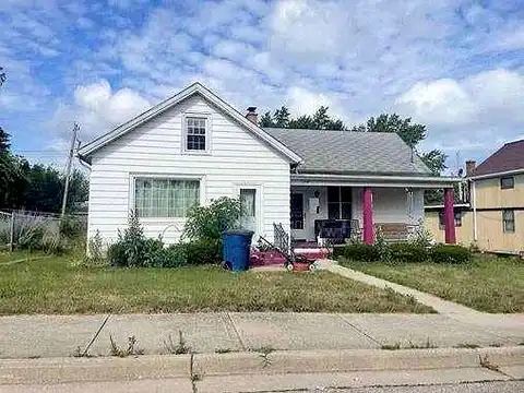 Manhattan, MICHIGAN CITY, IN 46360