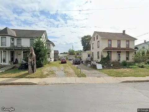 Maple Street, Gordonville, PA 17529