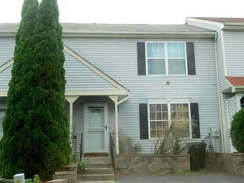 Marian, WARWICK, NY 10990