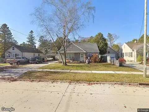 18Th, MANITOWOC, WI 54220