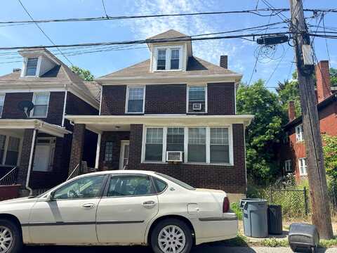 Holland, BRADDOCK, PA 15104