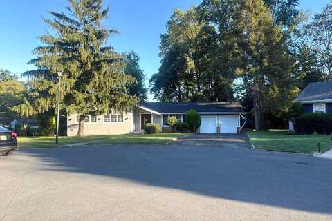 Seven Oaks, ORANGE, NJ 07050