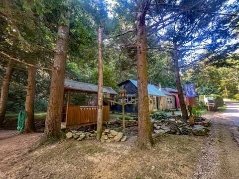 30129 Stevens Branch Rd, Londonderry, OH 45647