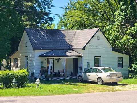 513 E Parks ST, Prairie Grove, AR 72753