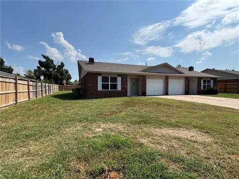 705 24th ST, Rogers, AR 72758