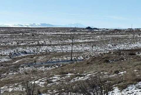 Nna Box Canyon Rd, Selah, WA 98942