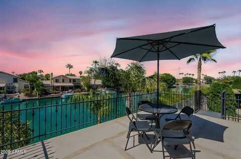 198 N STARBOARD Drive, Gilbert, AZ 85234