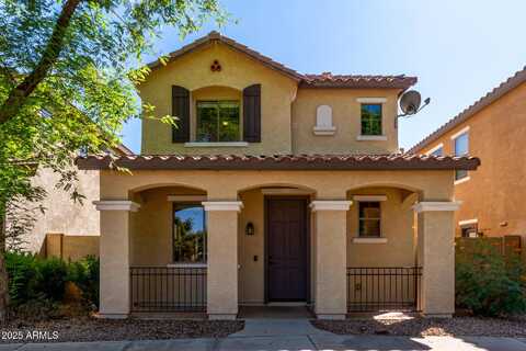 84 E PALOMINO Drive, Gilbert, AZ 85296