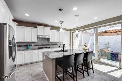 2143 S WADE Drive, Gilbert, AZ 85295