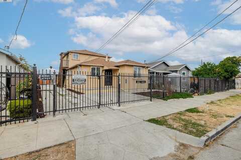 1039 91St Ave, Oakland, CA 94603