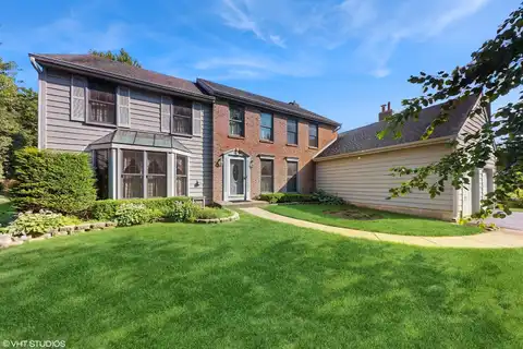 945 White Pine Drive, Cary, IL 60013