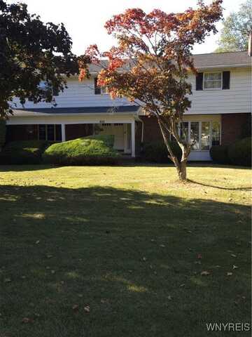 859 The Circle Drive, Lewiston, NY 14092