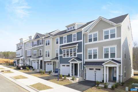 39 FARROW CIR, CHARLOTTESVILLE, VA 22901