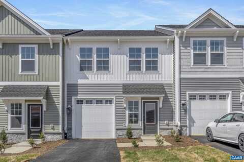 213 SUNBIRD LN, WAYNESBORO, VA 22980