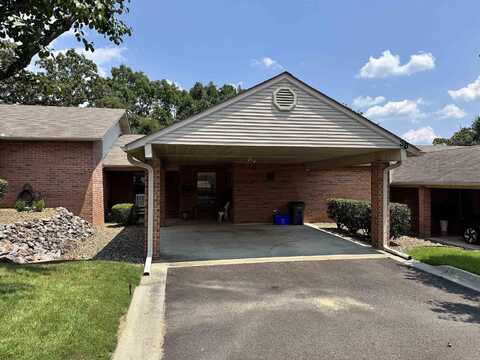 500 Pakis Street, Hot Springs, AR 71913