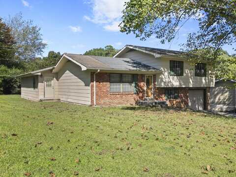7749 Village Way Drive, Hixson, TN 37343