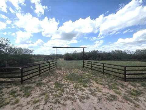 584 CR 223, Rios, TX 78349