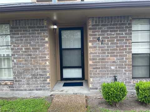 13656 Teague unit: 41, Corpus Christi, TX 78410