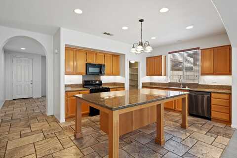 84126 Canzone Drive, Indio, CA 92203
