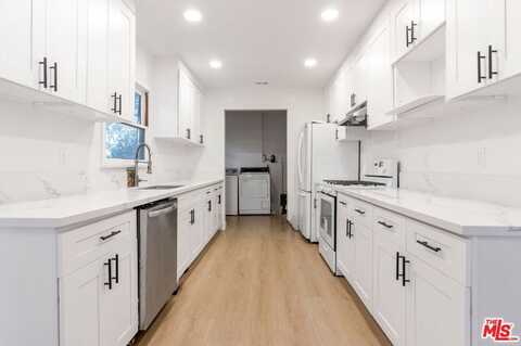 2302 Bagley Ave, Los Angeles, CA 90034
