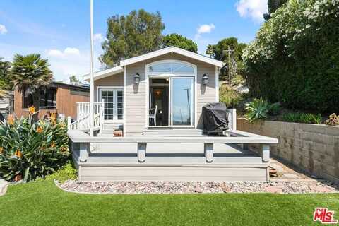 31 Paradise Cove Rd, Malibu, CA 90265