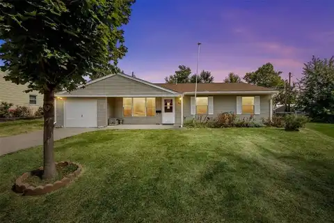 4839 Ford Avenue NW, Cedar Rapids, IA 52405