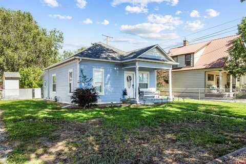 210 N Stough Avenue, Montrose, CO 81401
