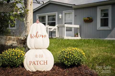 112 Melody Street, Clyde, NC 28721