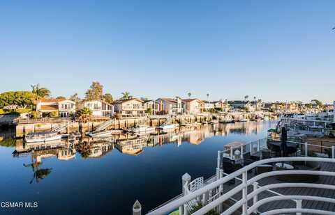 2014 Napoli Drive, Oxnard, CA 93035