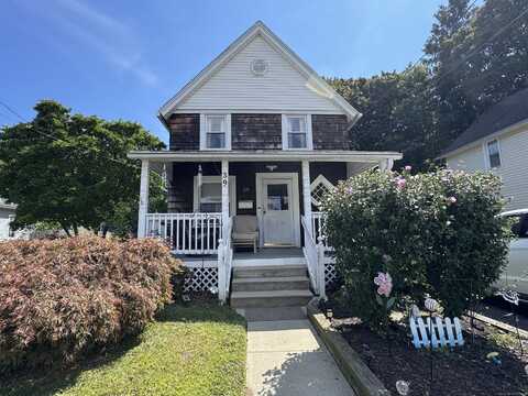 39 Thompson Street, Milford, CT 06460