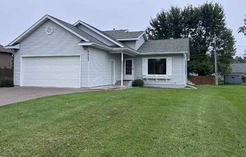 2023 E 11th St, Superior, WI 54880