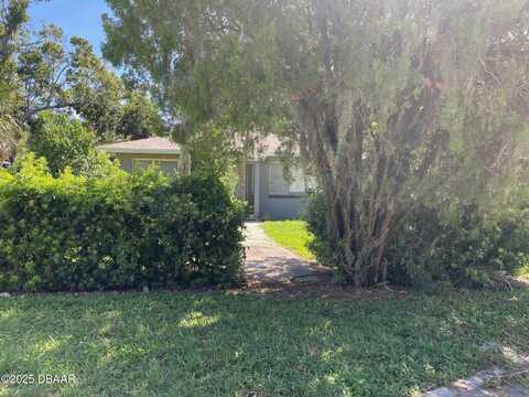 631-633 Byron Avenue, Daytona Beach, FL 32114
