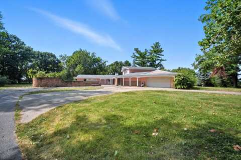 1588 Highway 5, Carlisle, IA 50047