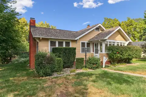 3711 Adams Avenue, Des Moines, IA 50310