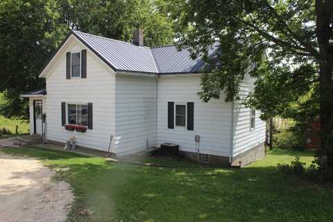 25483 134th, Maquoketa, IA 52060