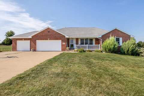 13149 W Clay, Dubuque, IA 52002