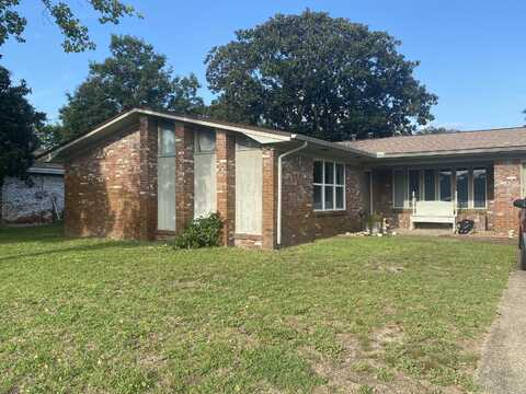 303 NW Jonquil Avenue, Fort Walton Beach, FL 32548