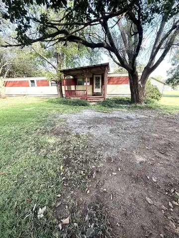 203 E Wheat St, Goltry, OK 73739