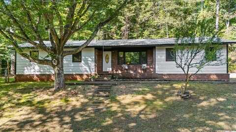 154 MASHBURN BRANCH COVE RD, Franklin, NC 28734