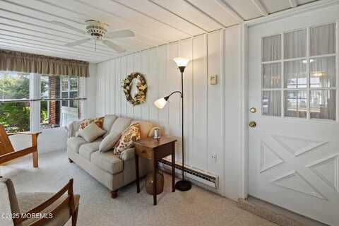 1022A Shetland Drive, Lakewood, NJ 08701