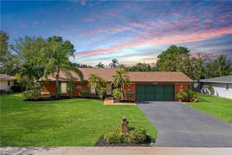 572 Bayside Drive, Fort Myers, FL 33919