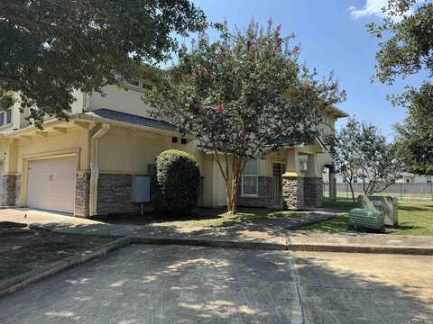 8000 Stonelake Village Ave, Baton Rouge, LA 70820